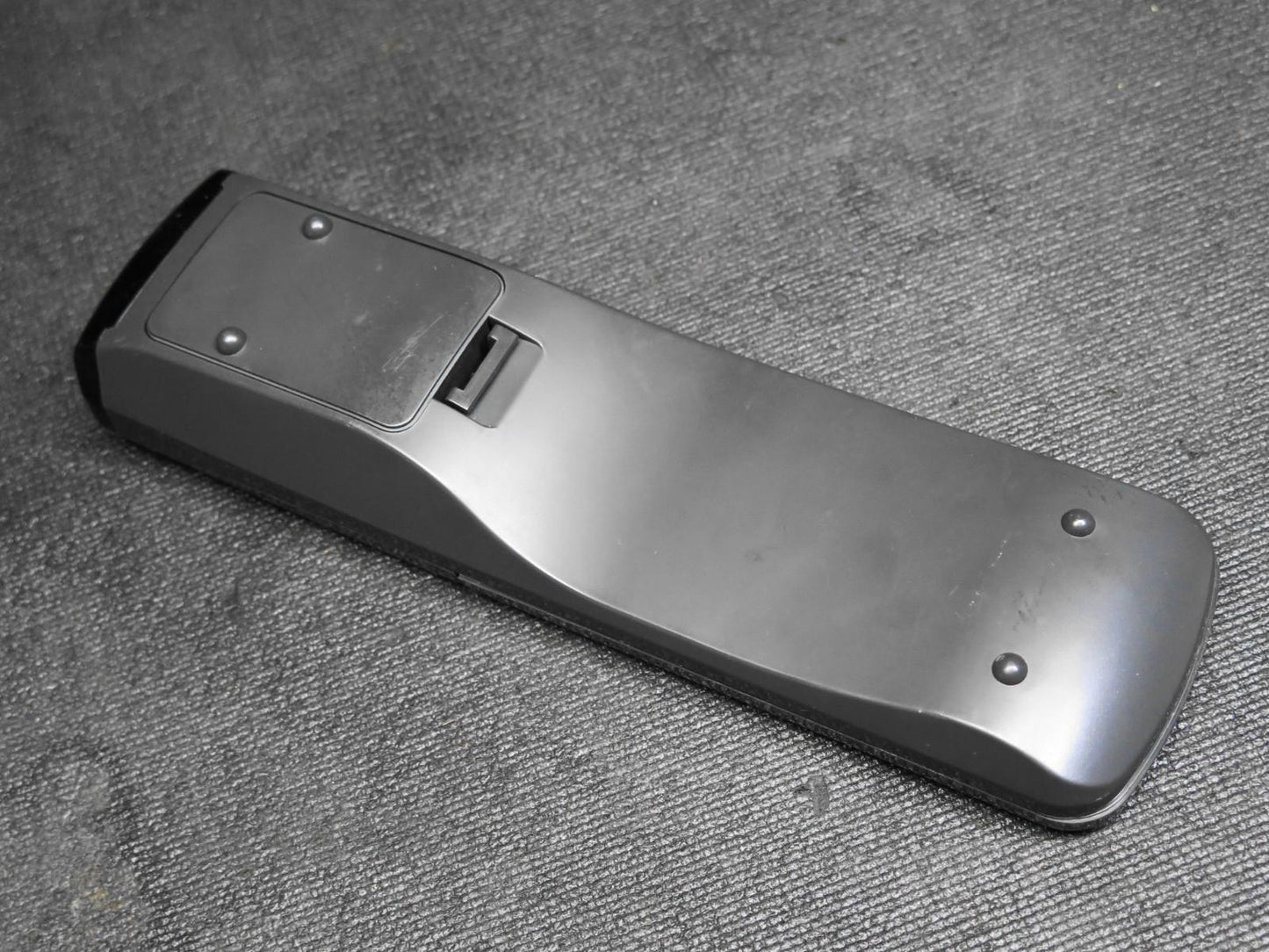 Go Video GOVIDEO GV-8020 8mm Cassette VHS VCR Recorder Remote Control