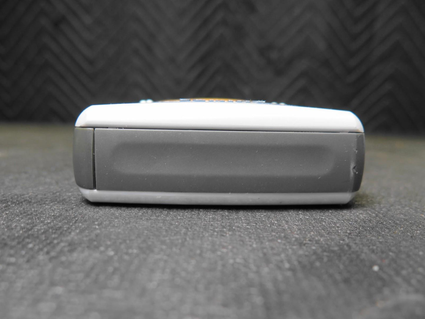 Philips Pocket Expanium EXP411/17 Personal Portable Mini MP3 CD Player Tested