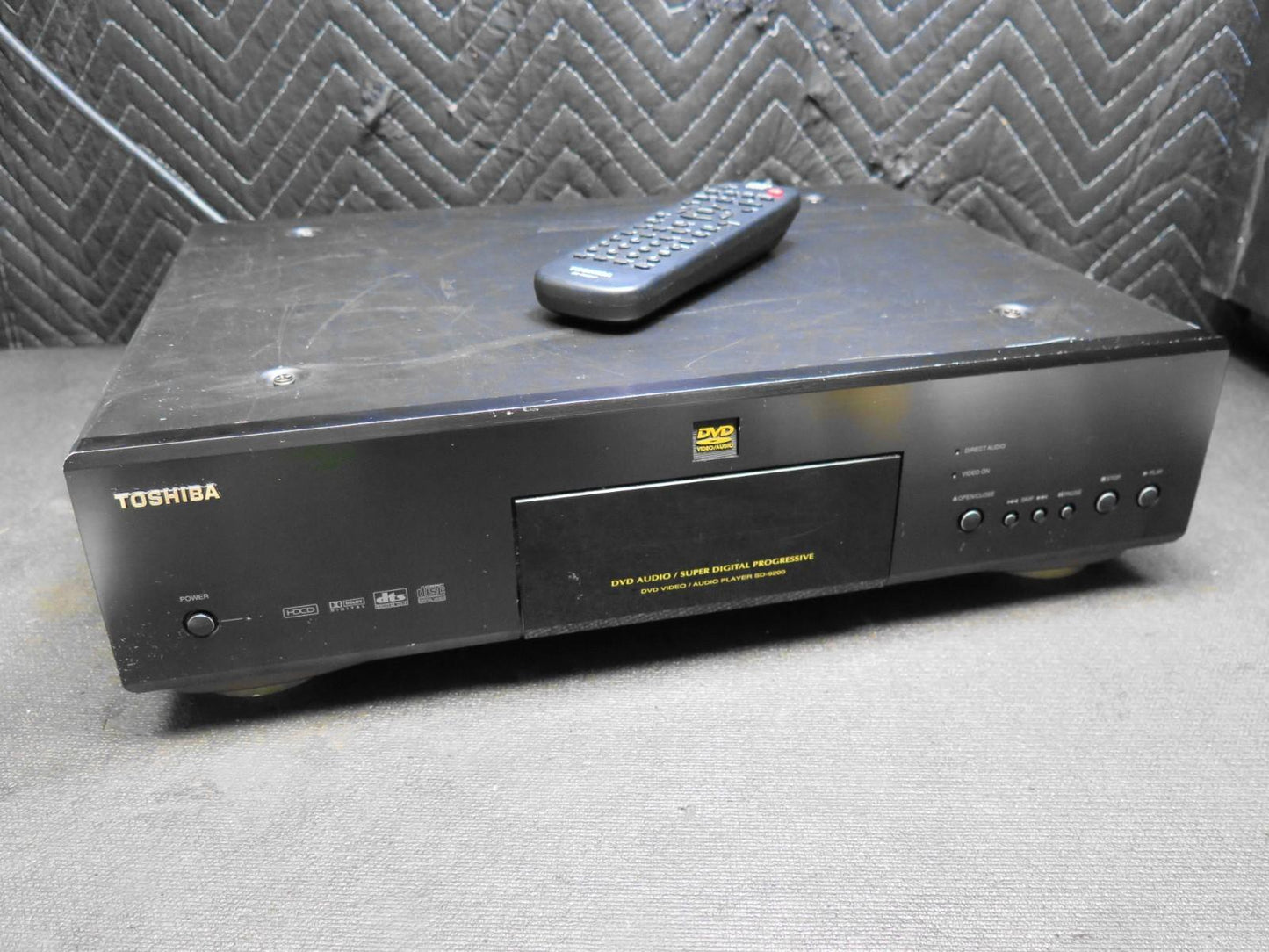 Toshiba SD-9200N Audiophile DVD-Audio Player w/ Remote & A/V Cables
