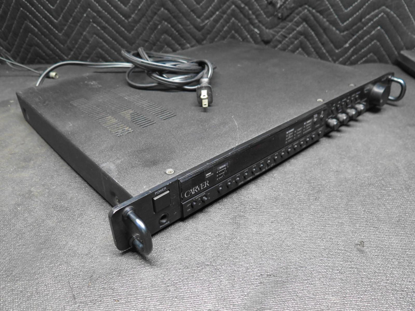 Carver CT-6 Sonic Holography Preamplifier Tuner - No Remote - Made in JAPAN