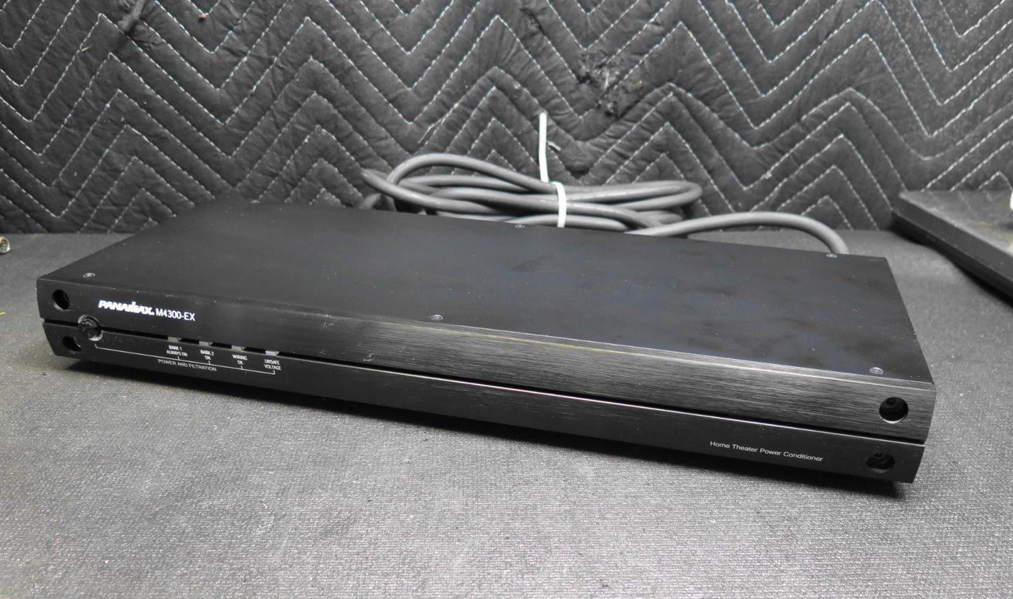Panamax M4300-PM Home Theater Power Line Conditioner and Surge Protector
