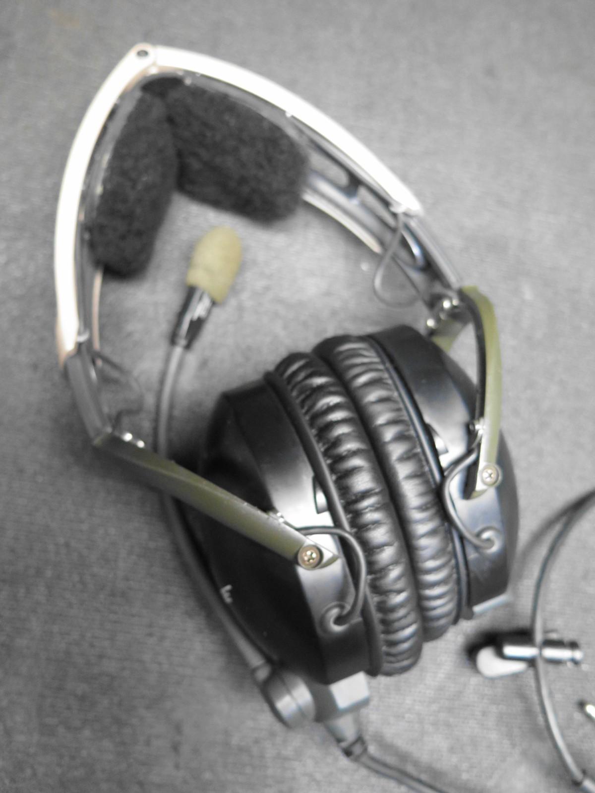 Bose X Aviation A10 Dual GA Plugs Headset AHX-32-01