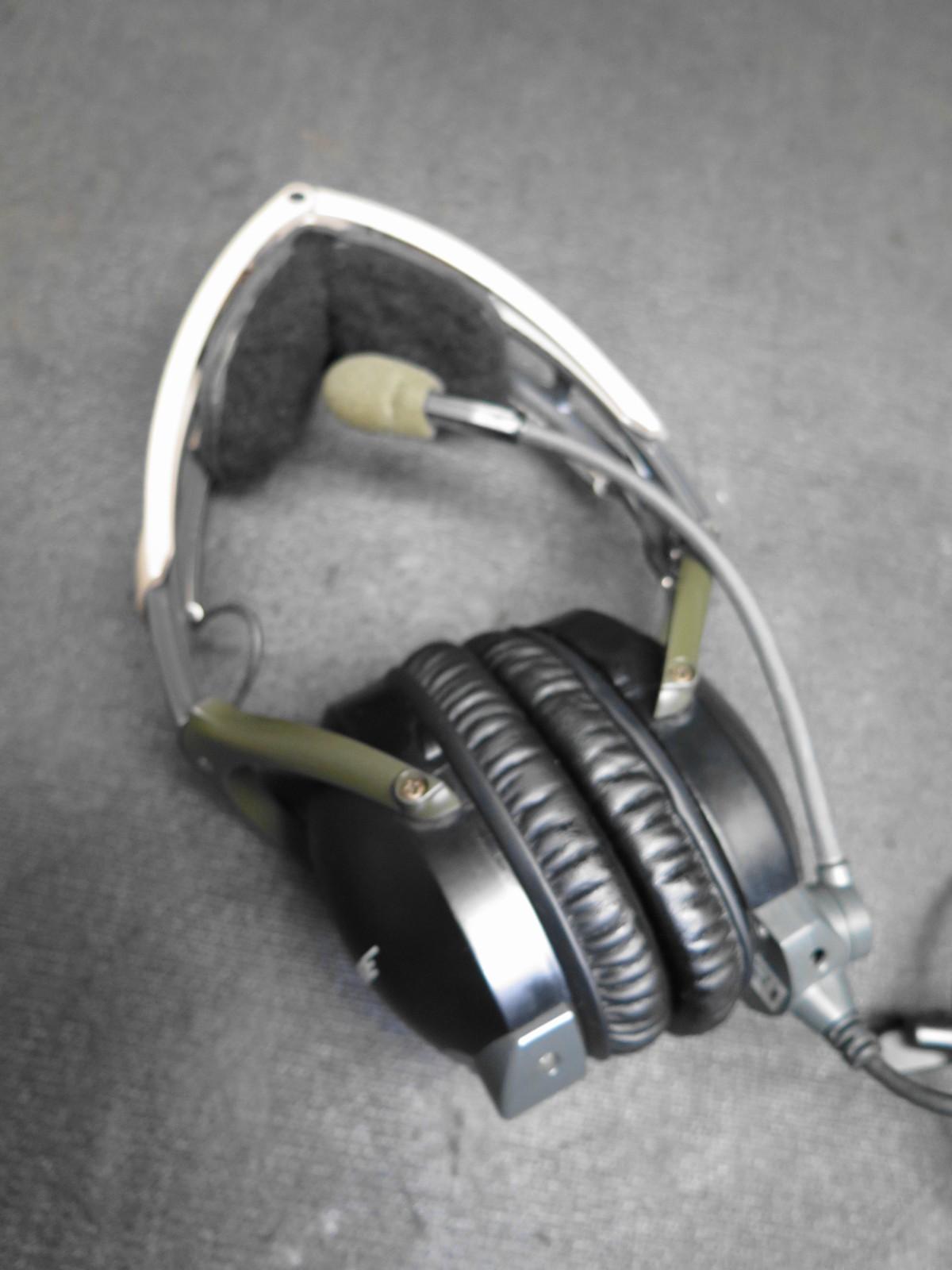 Bose X Aviation A10 Dual GA Plugs Headset AHX-32-01