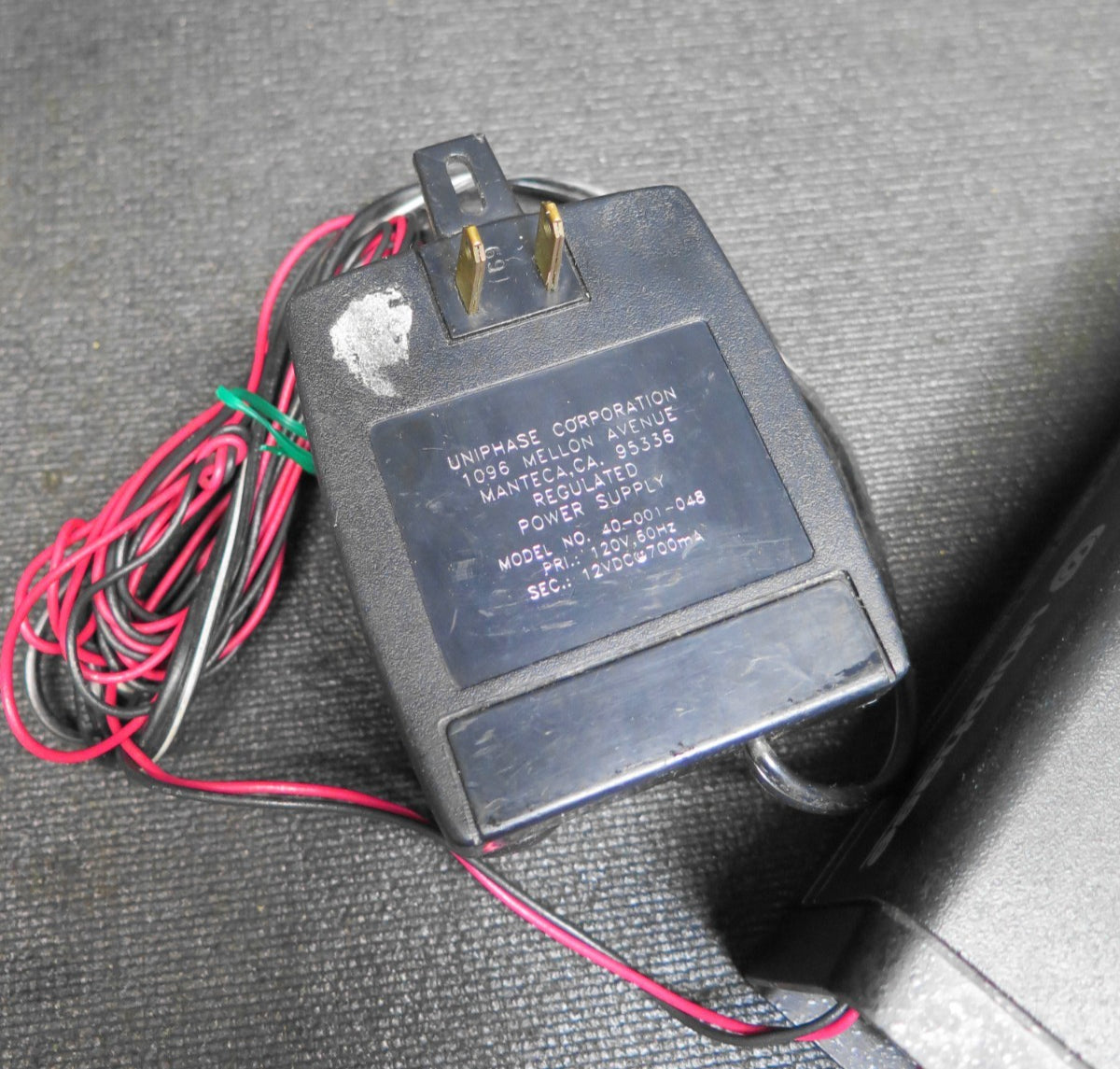 Uniphase Helium Neon Gas Laser 1507-0 Novette w/ Uniphase power supply