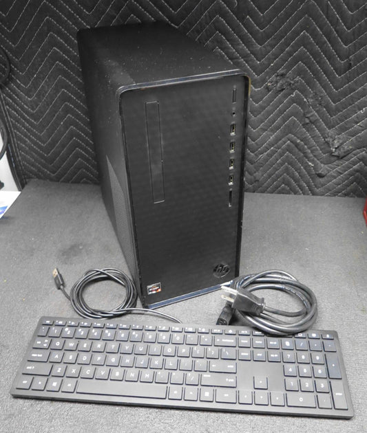 HP M01-F1214 AMD Ryzen 3, 8GB RAM, 256GB NVMe, 512MB Radeon GFX, Keyboard Win 11