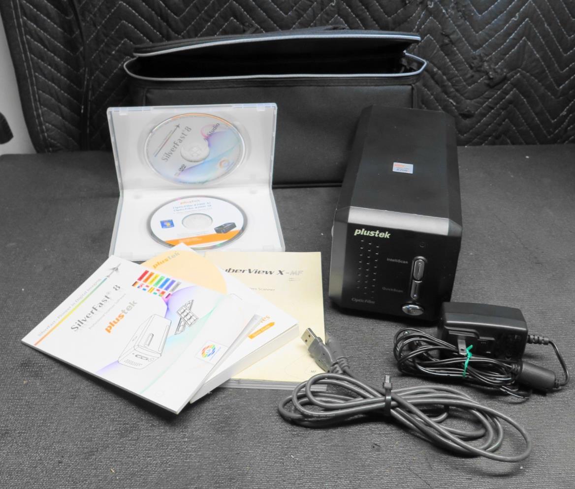 Plustek OpticFilm 8200i Ai Film Scanner  w/ Manuals Software Power USB, No trays