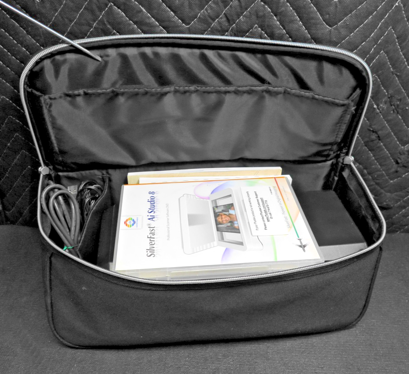 Plustek OpticFilm 8200i Ai Film Scanner  w/ Manuals Software Power USB, No trays
