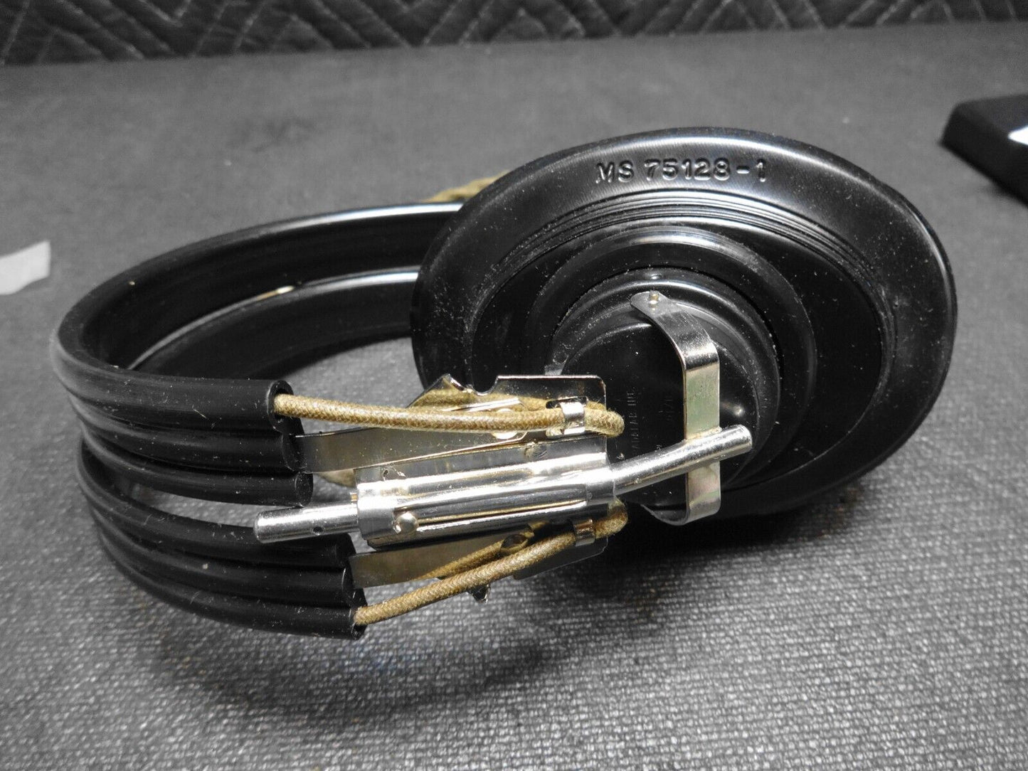 Vintage Military Radio Headset. Appears unused.  H-216/U