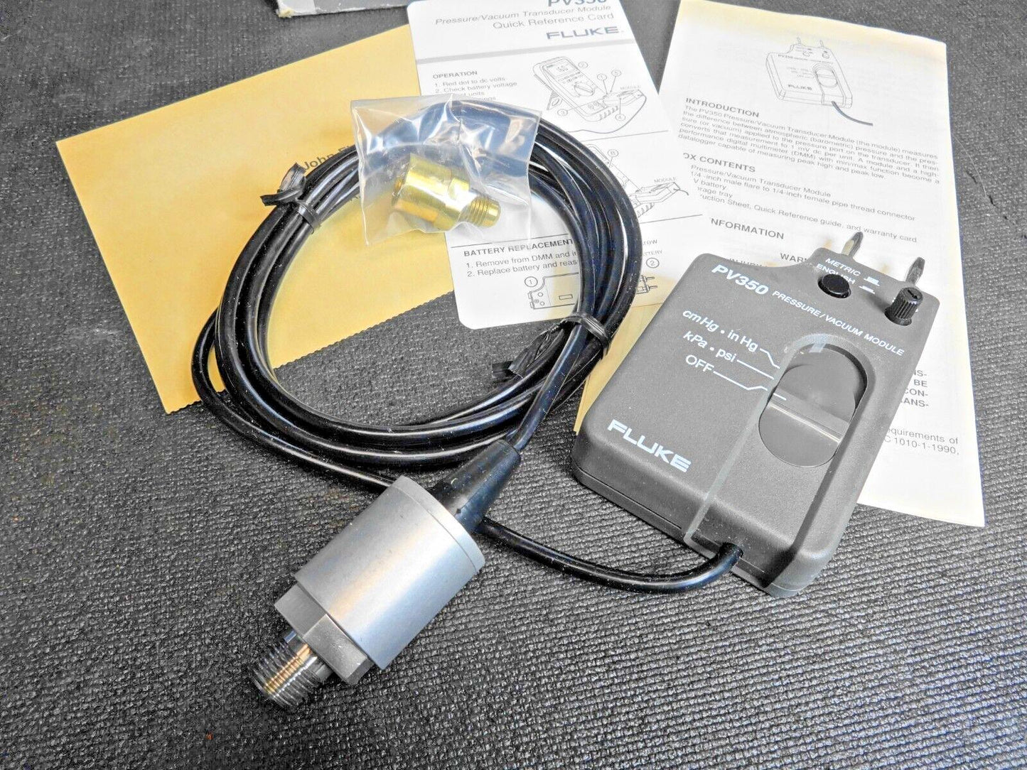 FLUKE  Pressure & Vacuum Transducer Module  # PV 350 w/ Box & Papers