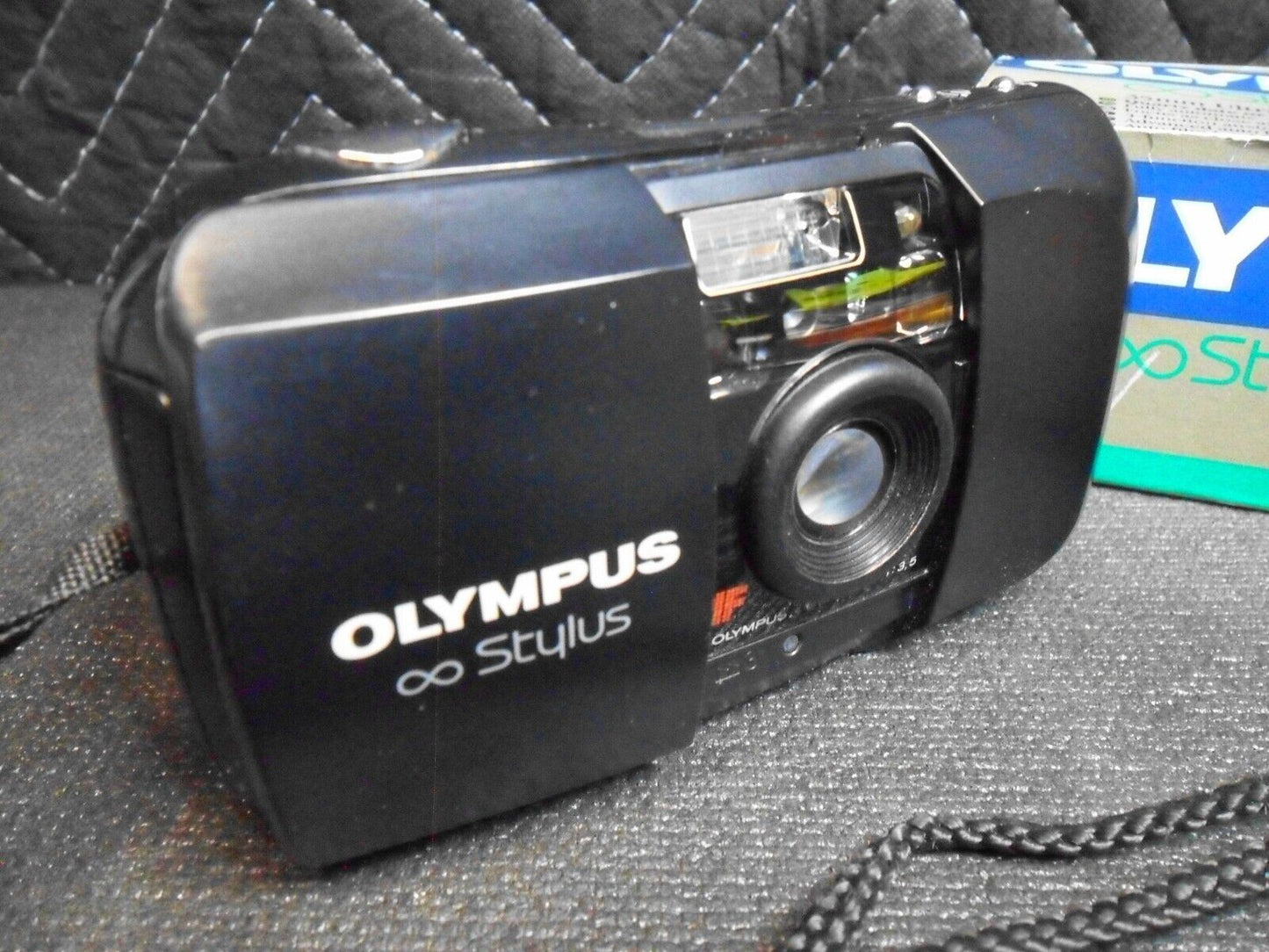 Olympus Infinity Stylus QD 35mm AF Point & Shoot Film Camera 35mm 1:3.5 w/ Box