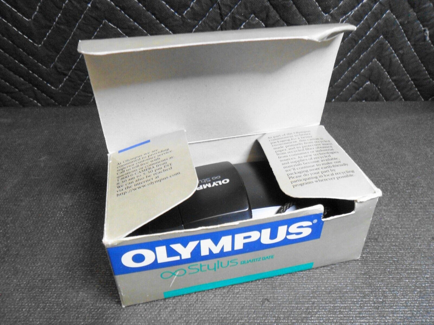 Olympus Infinity Stylus QD 35mm AF Point & Shoot Film Camera 35mm 1:3.5 w/ Box