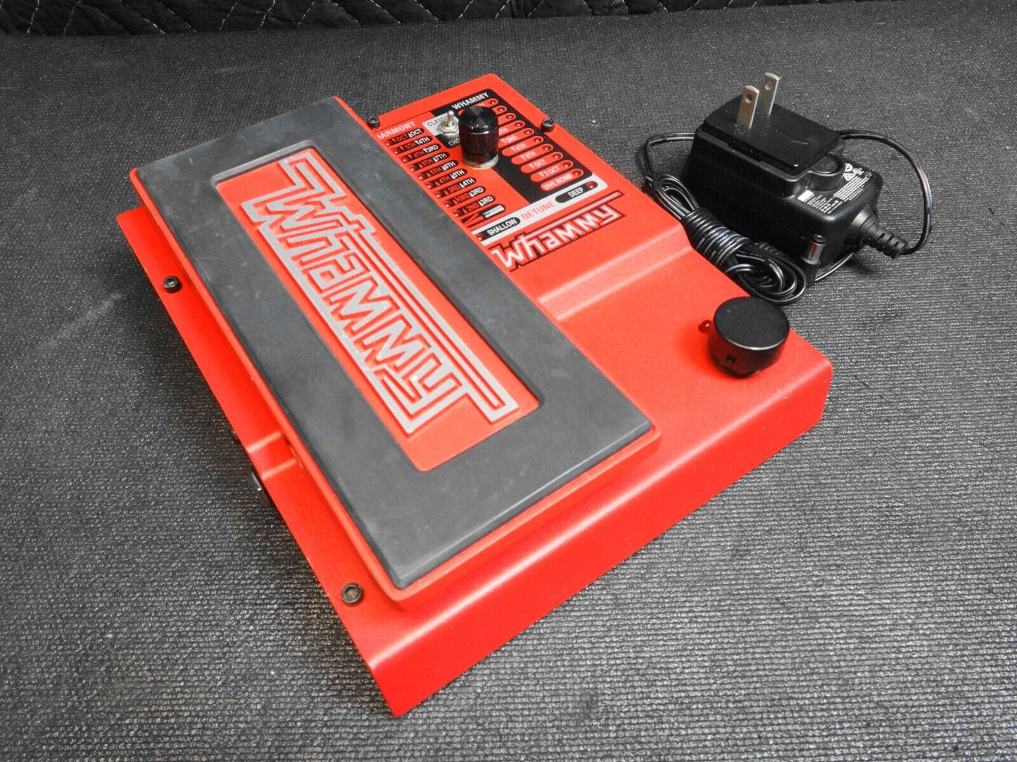 Digitech Whammy V Pitch Shifting Pedal W/ Adapter - WHAMMYV-01