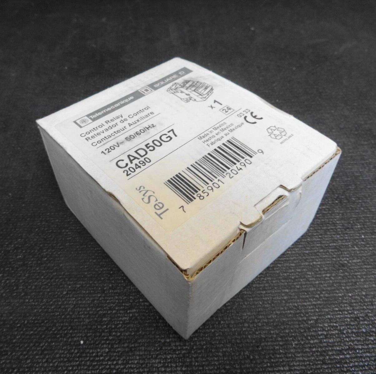 NEW Schneider Electric CAD50G7 Telemecanique Control Relay - SQUARE D - 20490