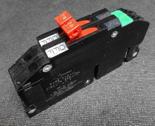 20A Zinsco / GTE Sylvania / Challenger 20 Amp 2 Pole Type R38 Breaker 240V Twin