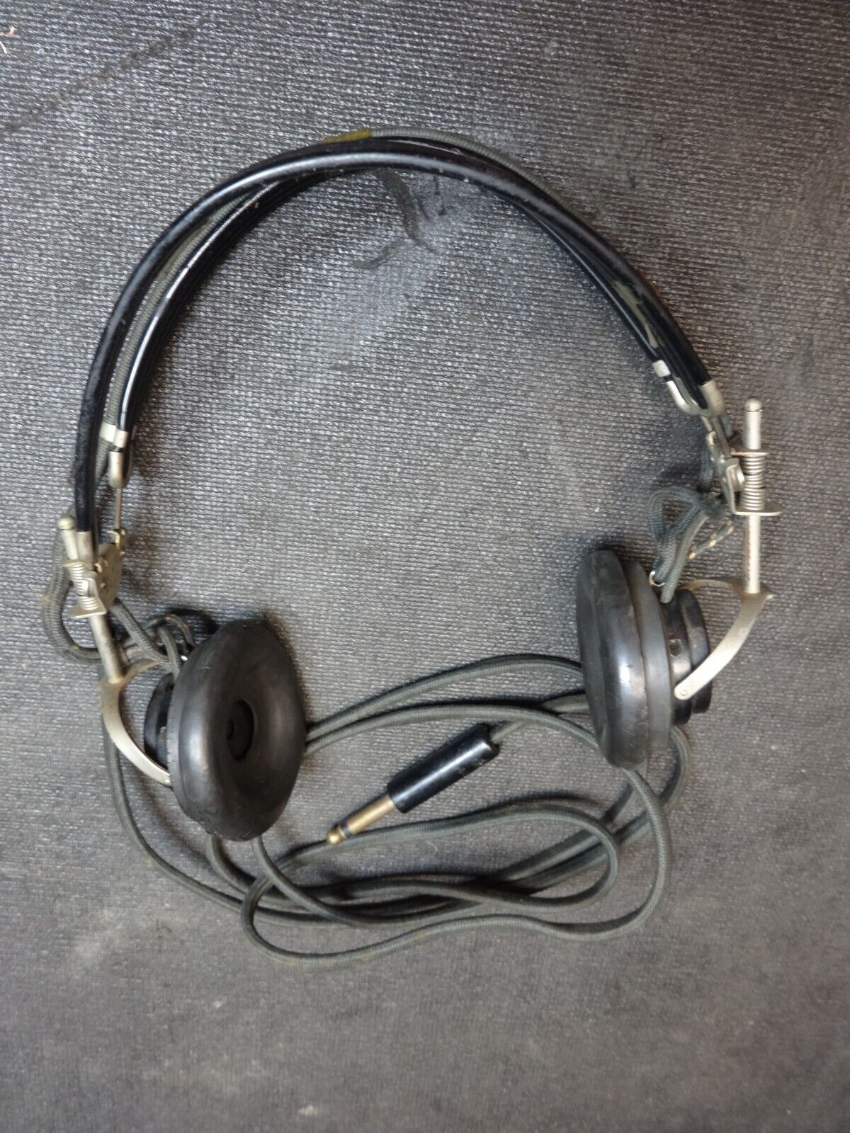 Vintage Telephonics TC 142 Aviation Headphones circa 1970s