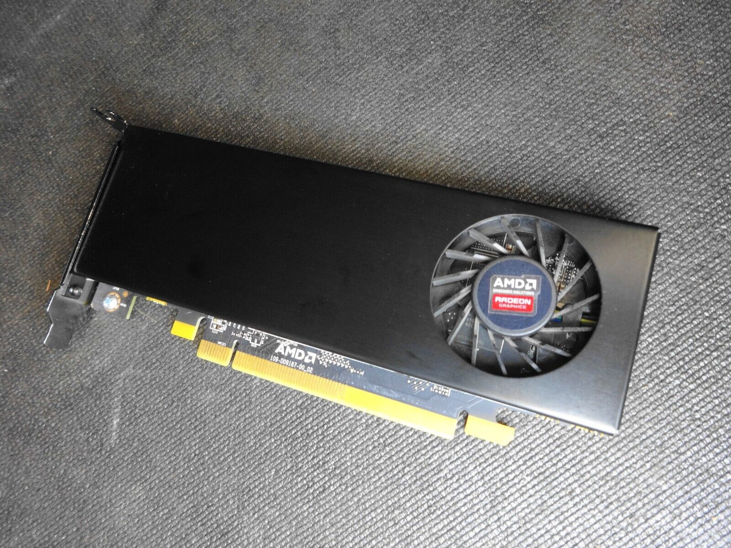 DELL AMD Radeon E9173 Video Card 2 GB | 0W6F74 - half height