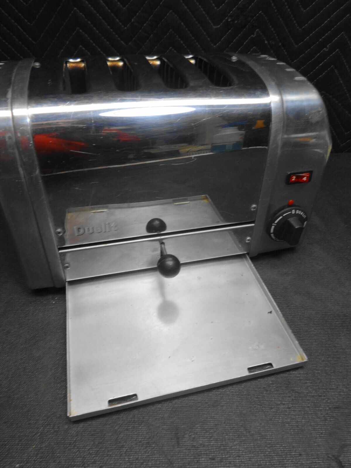 Dualit Toaster model 40415/84 (4 Slice) Chrome Made In England -Tested & Working