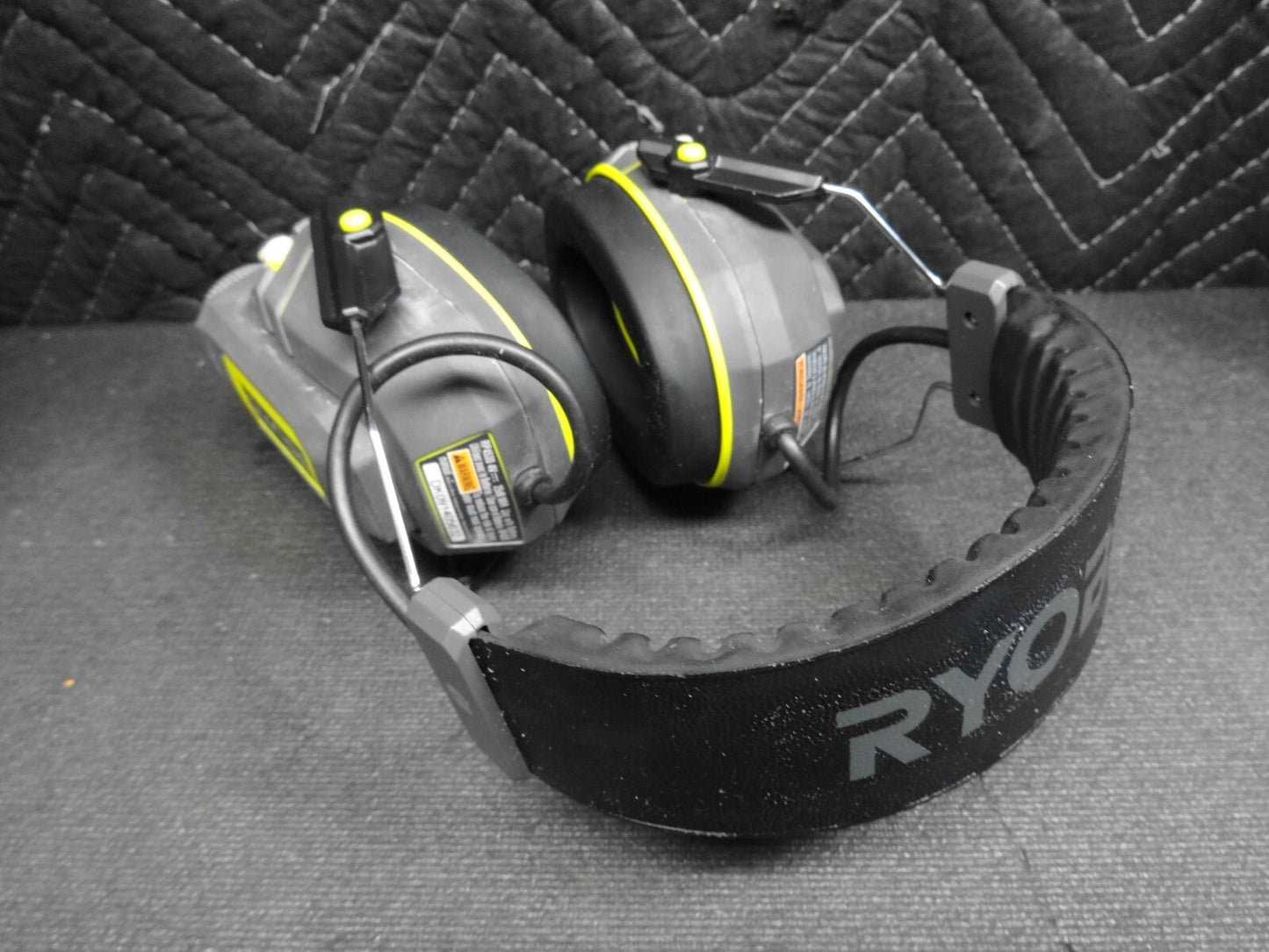RYOBI Tek4 Noise Cancelling Suppression Headphones RP4530 - w/ Battery