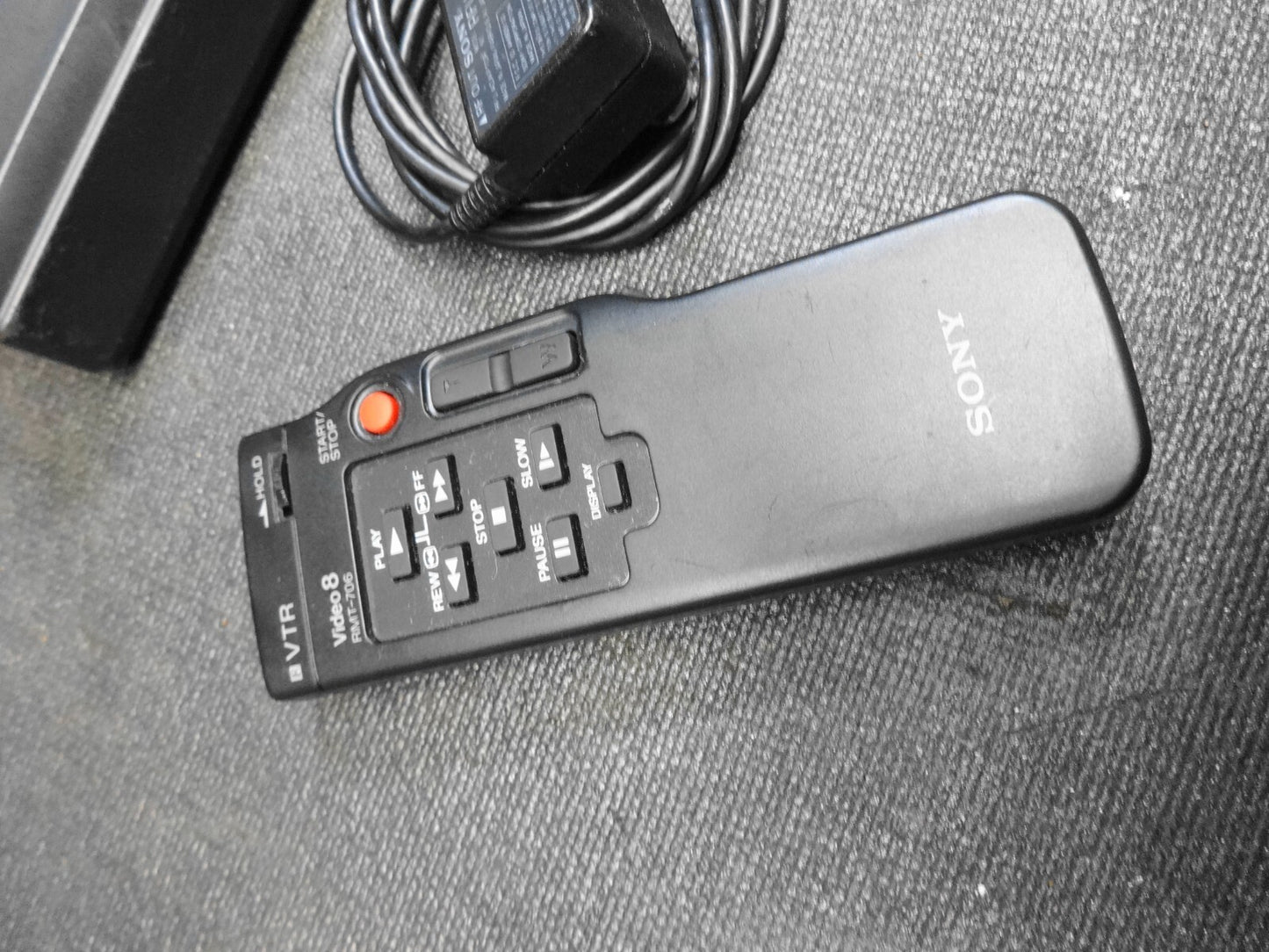Sony CCD-TR91 Stereo 8mm Video8 Camcorder Camera VCR Player Video Transfer