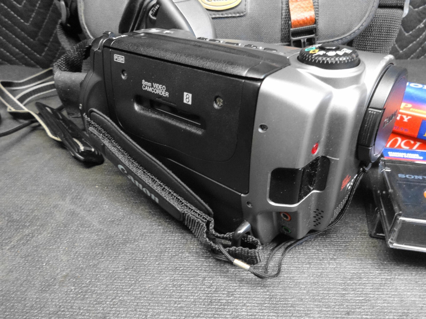 Canon ES970 ES970A 8mm Video8 Stereo Camcorder Camera VCR Player Video Transfer