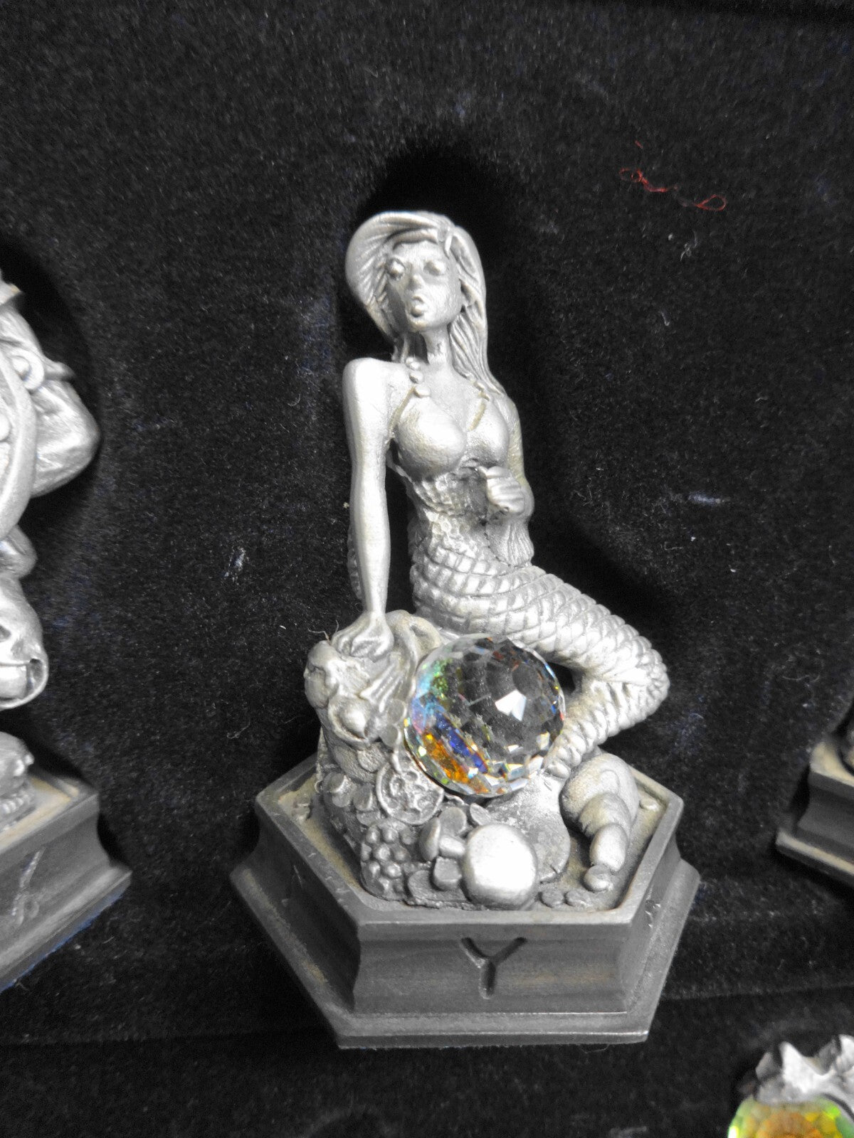 DANBURY MINT FANTASY OF THE CRYSTAL PEWTER & SWAROVSKI CHESS SET LIMITED EDITION
