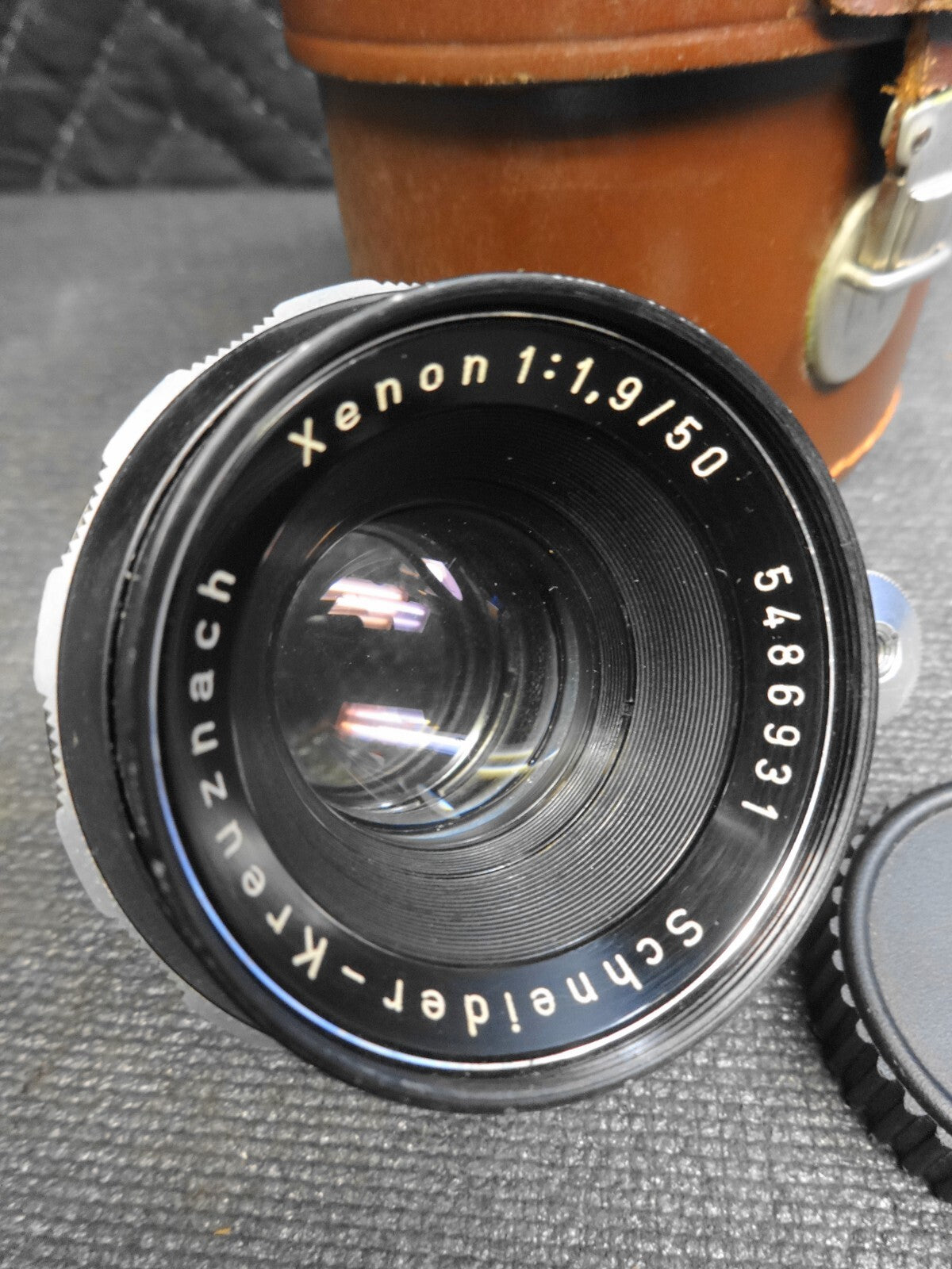 Rare Schneider Kreuznach Xenon 50mm f/1.9 Lens w/ leather case