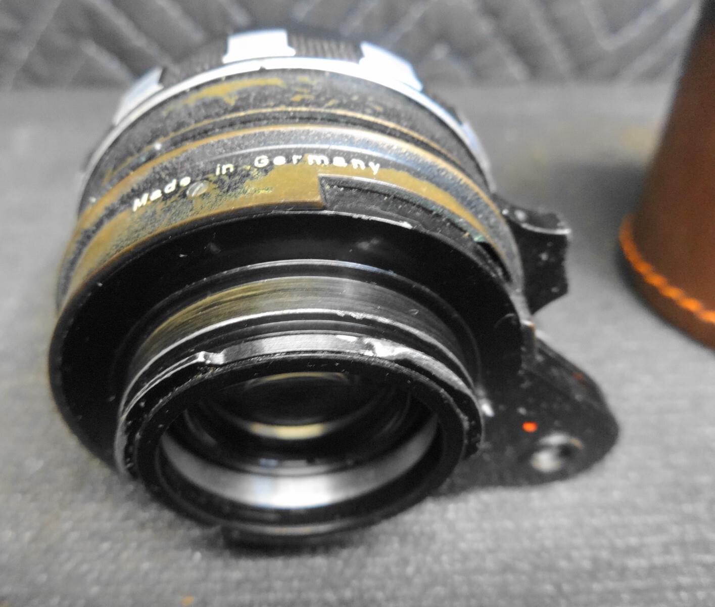 Rare Schneider Kreuznach Xenon 50mm f/1.9 Lens w/ leather case