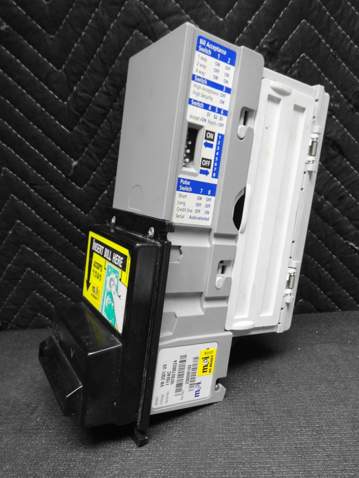 Mars MEI VN 2501 U5 bill acceptor for $1.00 to $5.00 bill acceptance
