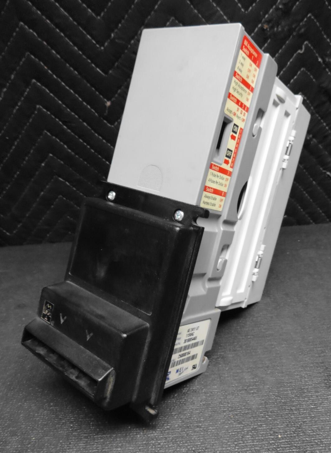 Mars MEI AE2411 U7 115vac Bill Acceptor Validator $1s & $5  Vending & Bill Box