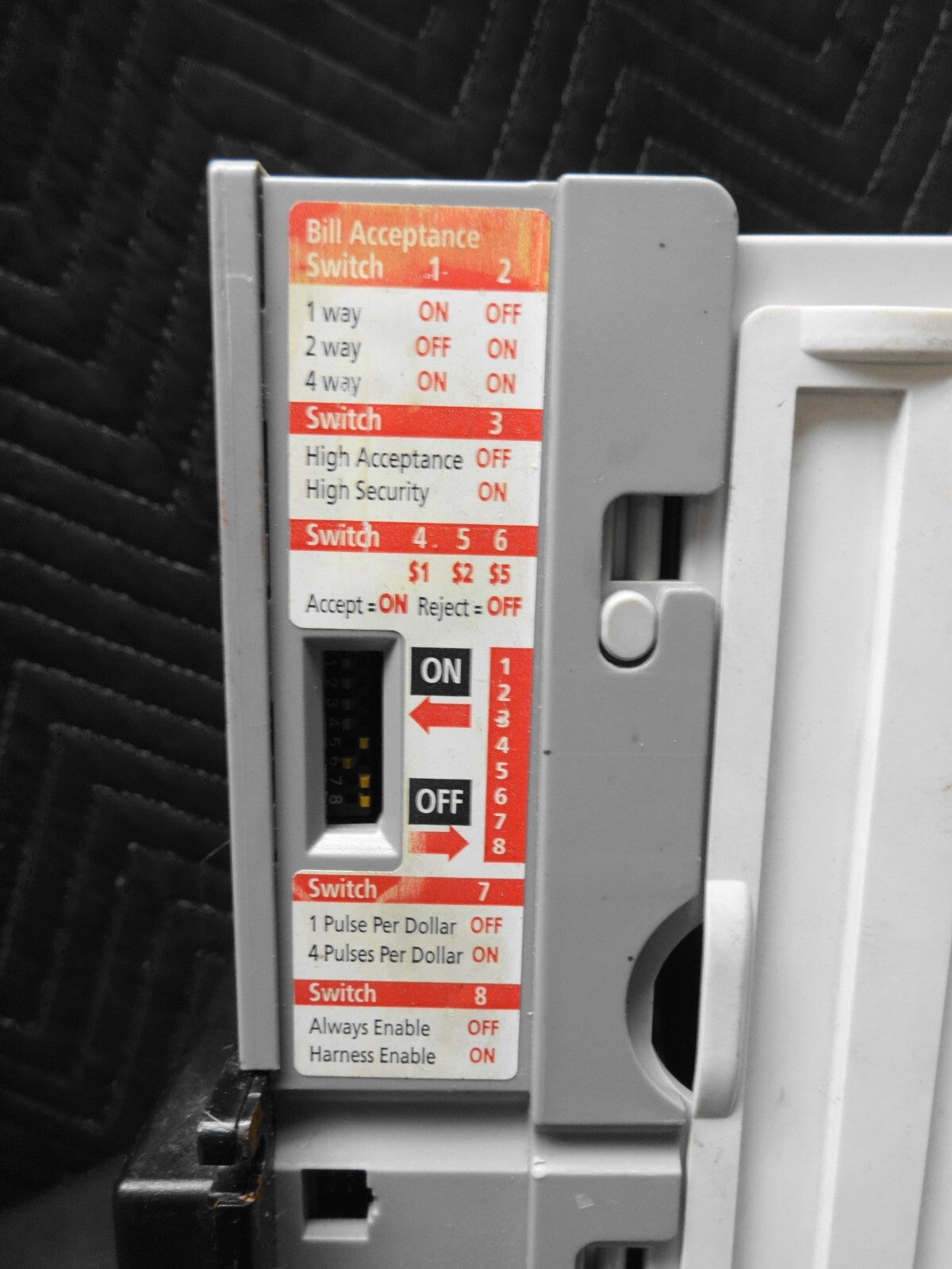 MARS MEI BILL ACCEPTOR VALIDATOR AE 2411 U5 110V arcade pinball vending