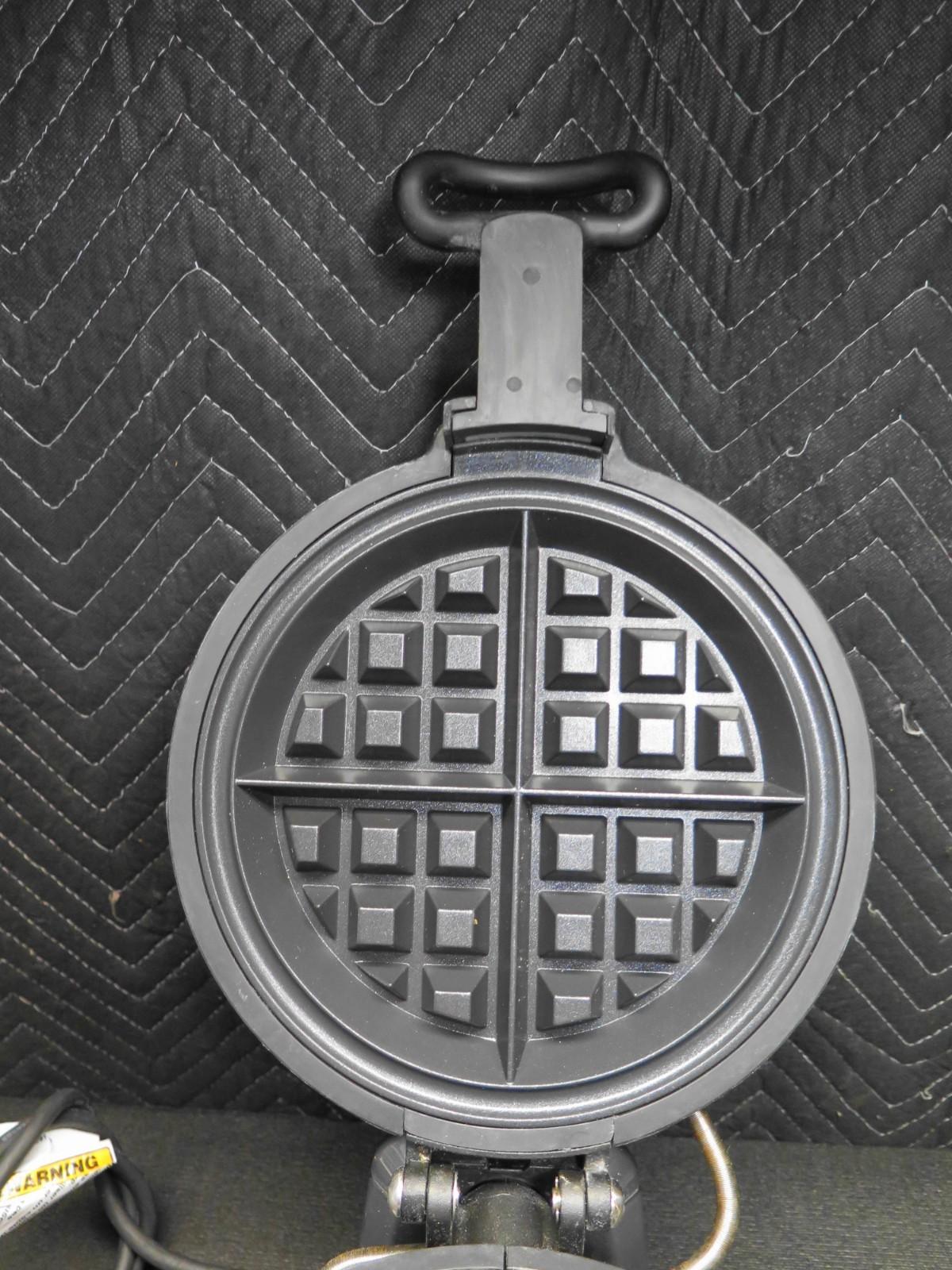 KitchenAid KPWB100 Pro Line Series Rotating Dual Belgian Waffle Maker