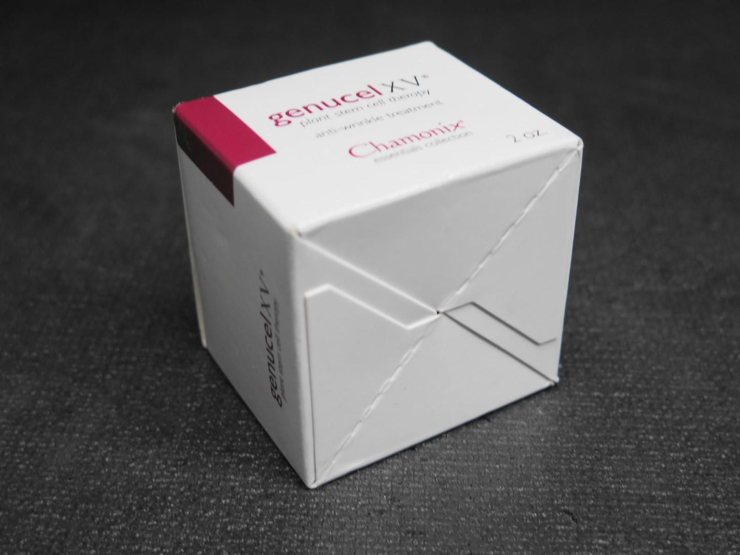 NEW AUTHENTIC $135. Chamonix Genucel XV Anti-Wrinkle Treatment Stem Cell NIB 2oz