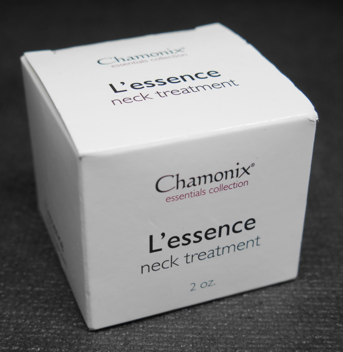 NEW AUTHENTIC $88. Chamonix Genucel Neck Treatment 2oz