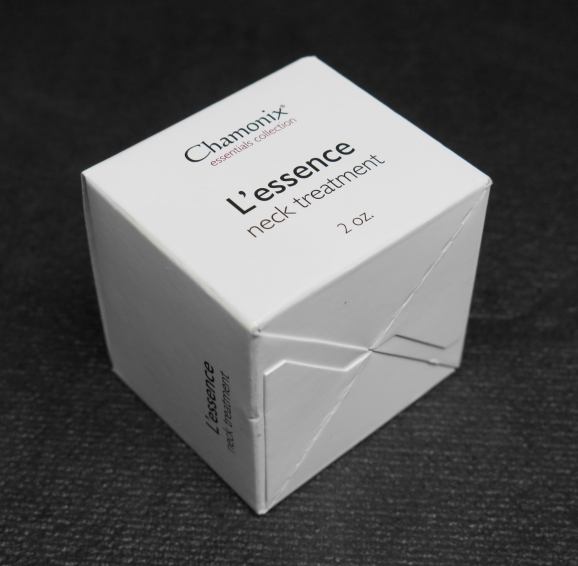NEW AUTHENTIC $88. Chamonix Genucel Neck Treatment 2oz