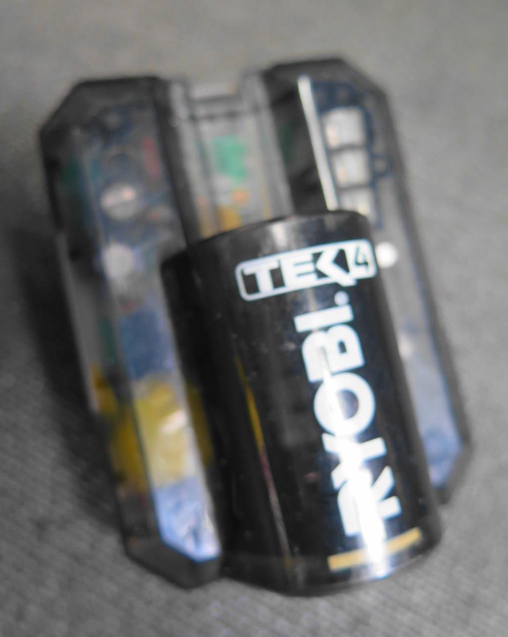 RYOBI TEK4 AP4700 4V AC Battery Charger