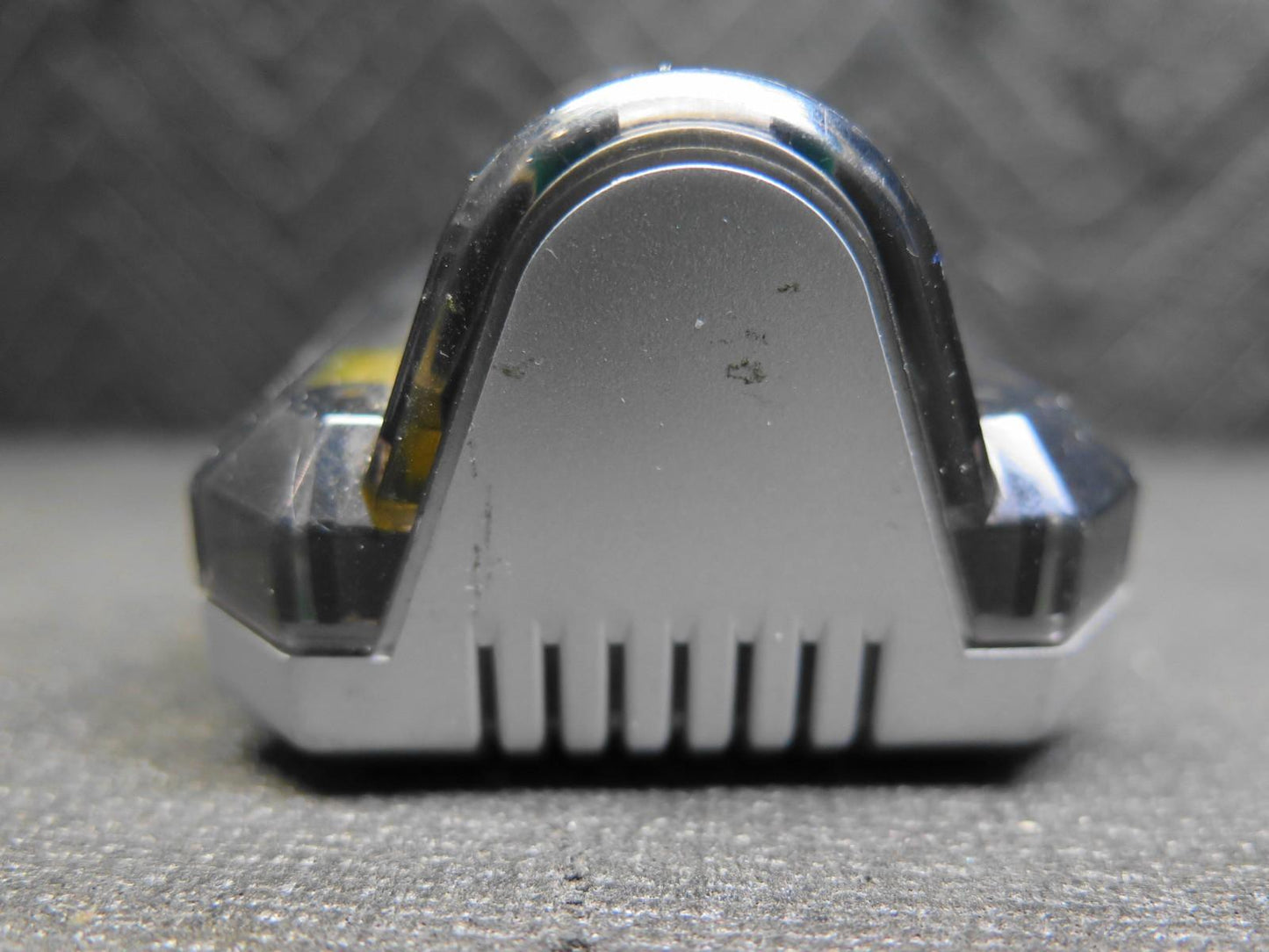 RYOBI TEK4 AP4700 4V AC Battery Charger