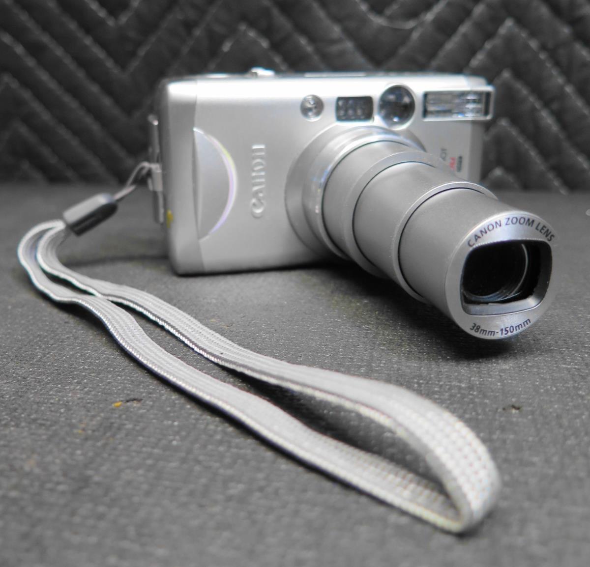 Canon Sure Shot 150u Date 35mm Point & Shoot Film Camera 38-150mm - New Battery