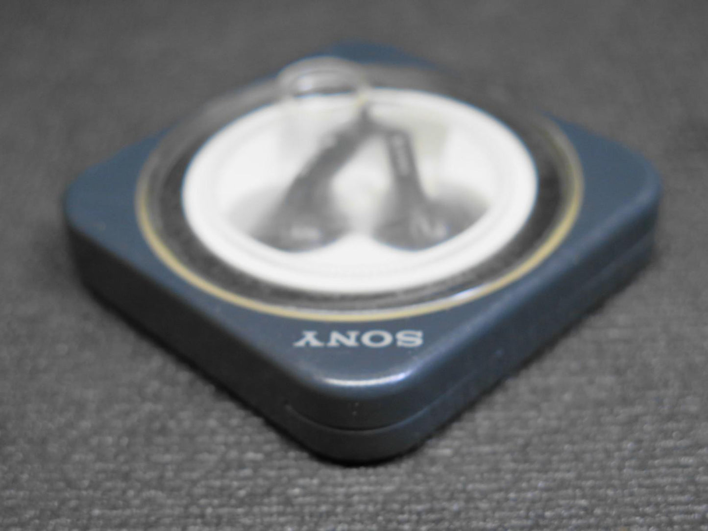 Vintage Sony Turbo Fontopid Walkman Headphones MDR-E424 Earphones