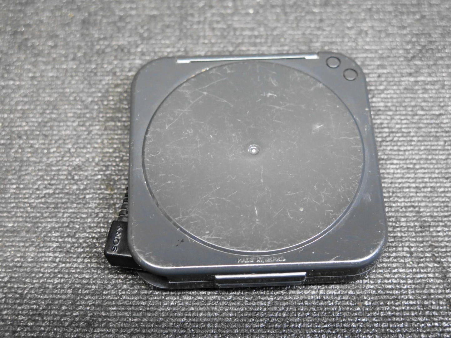 Vintage Sony Turbo Fontopid Walkman Headphones MDR-E424 Earphones