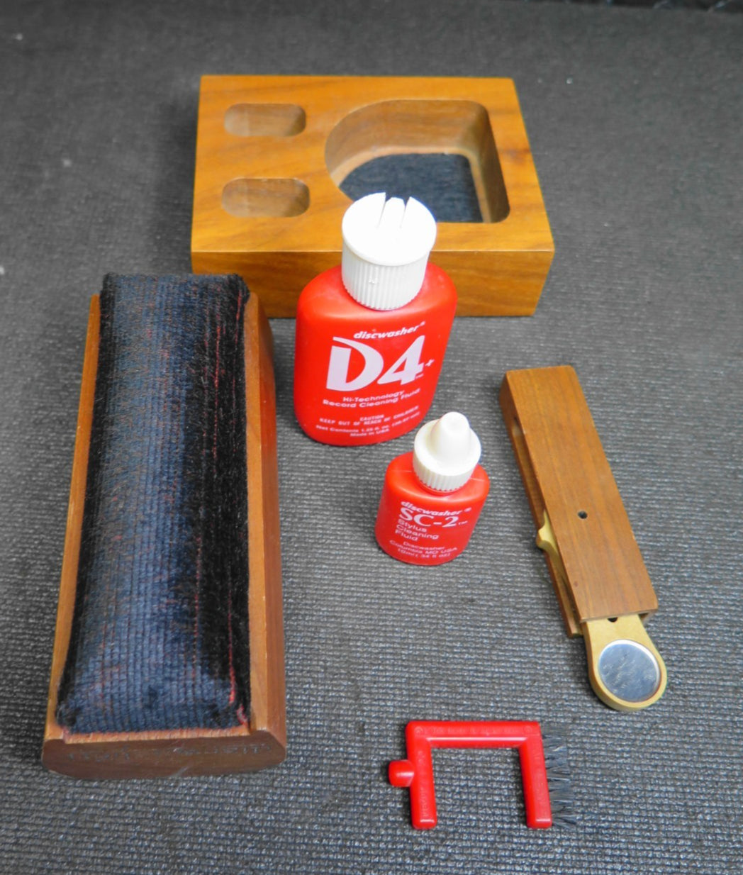 Vintage Discwasher DiscSet D4 SC-2 Stylus Cleaner Kit - Wood Block Brush