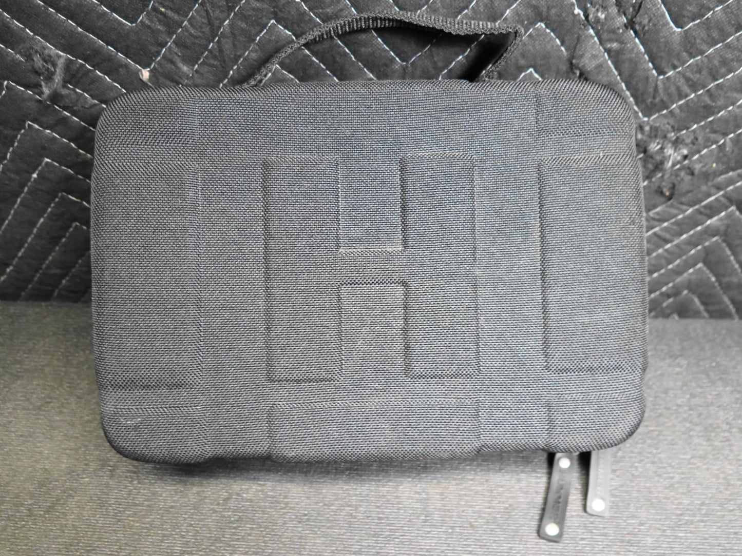 Hummer H2 Tool Kit - Leatherman Wave, MagLite Flashlight, Tire Pressure Gauge