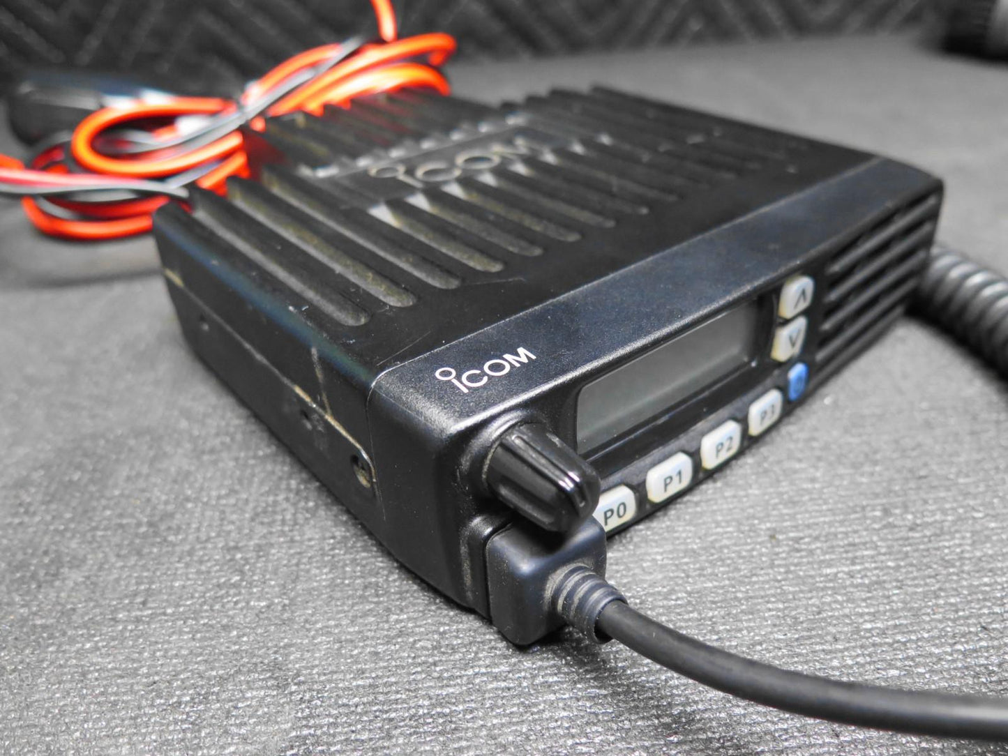 PCI ICOM IC-F5021, 50 WATT, 128 CHANNEL RADIO w/ HM-152 MIC