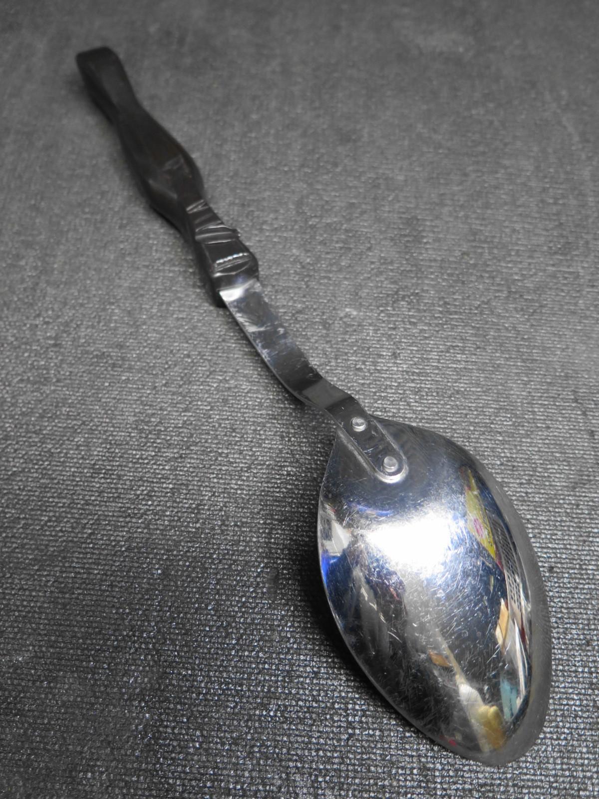 CUTCO Basting Serving Spoon 17KC Stainless Steel Classic Brown Handle 12" USA