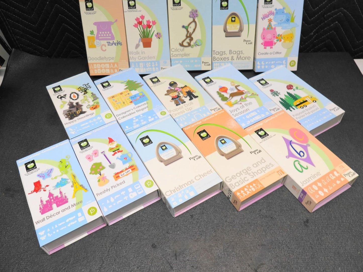 Lot of 20 Cricut Cartridge (Complete) - See Description For Titles Fonts Shapes