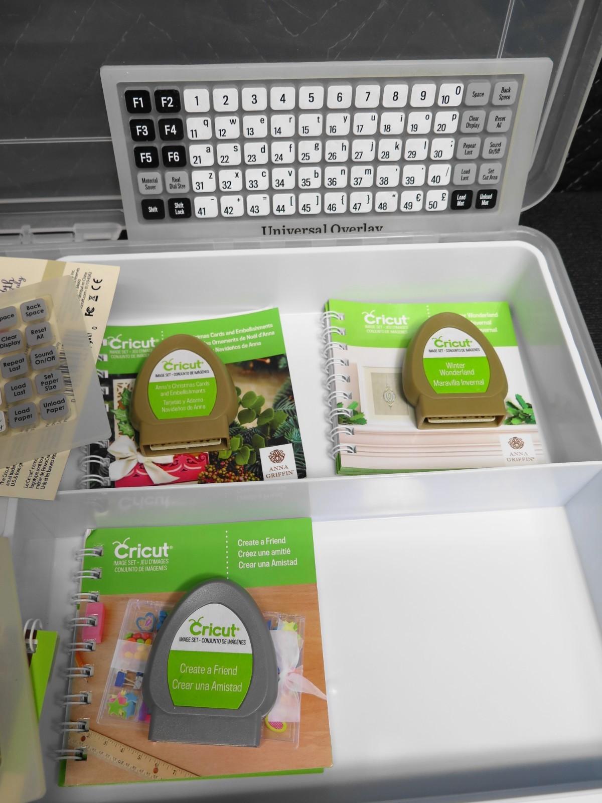 Lot Of 8 Cricut Cartridge With Booklets And Keyboard Overlays W/ ArtBin Case