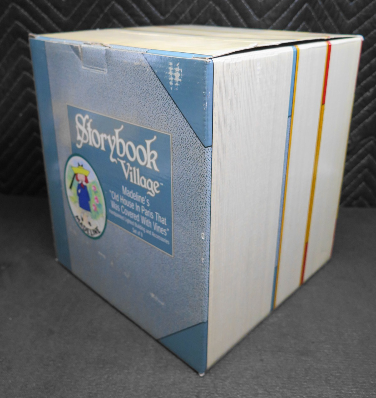 Dept 56 Storybook Madelines Old House in Paris that was Covered with Vines 13185