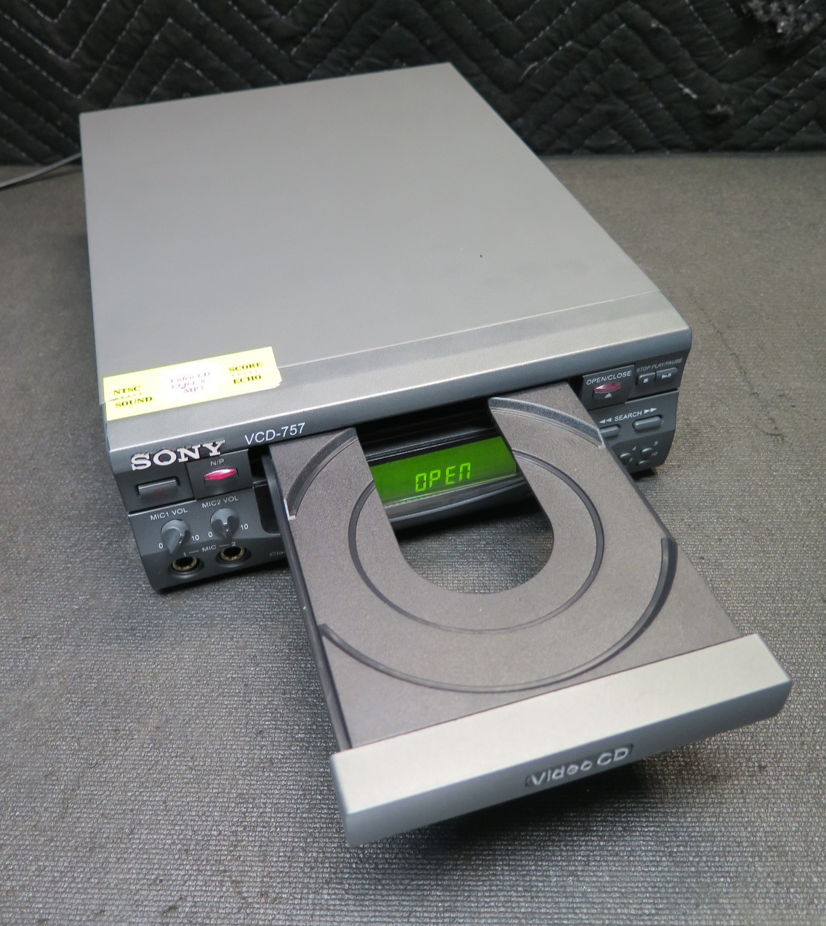 Sony VCD-757 Video CD Player w/ Dual Mic Input