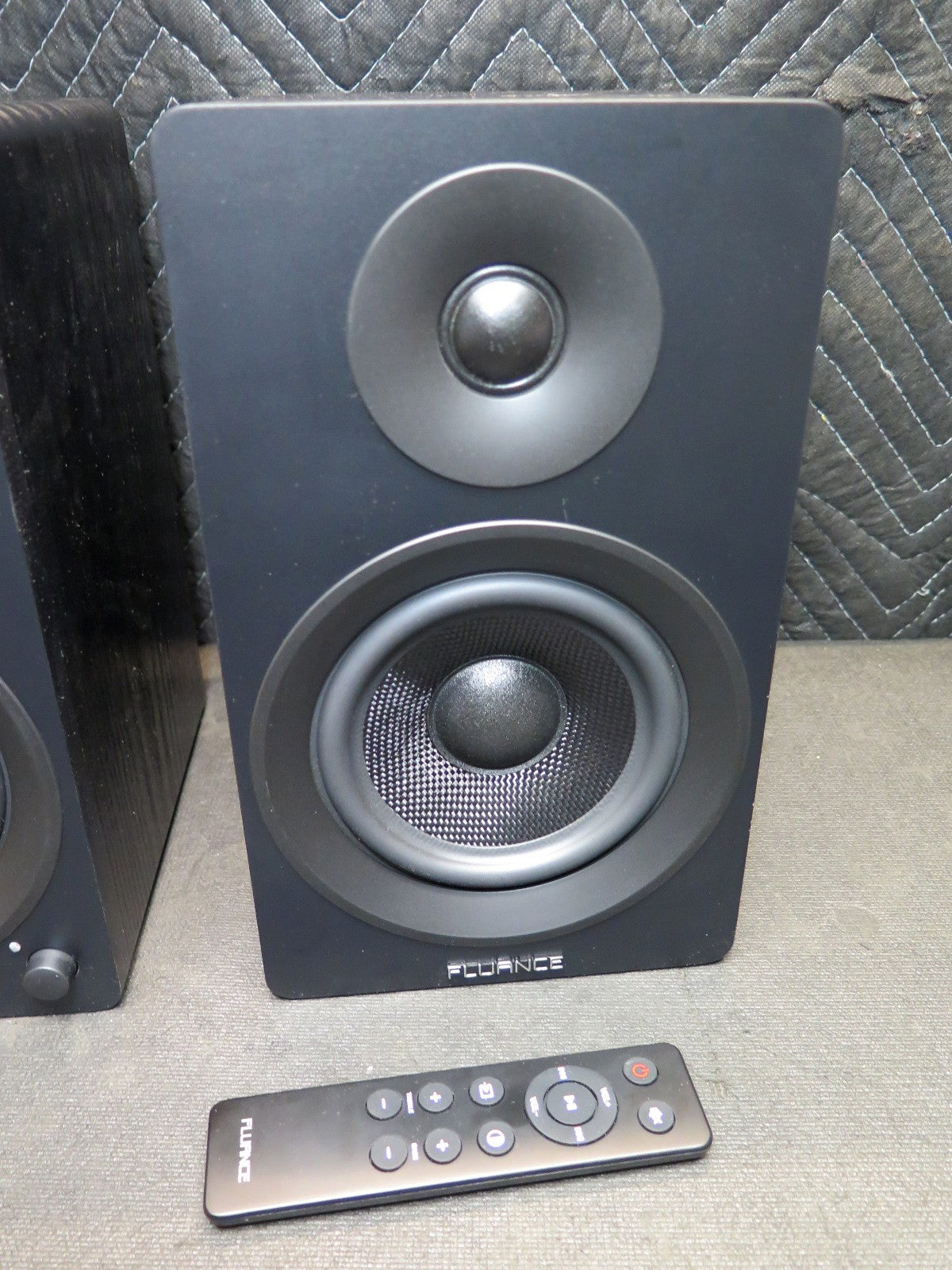 Fluance Ai 41 Powered Stereo Bookshelf Speaker w/ Remote - Bluetooth & RCA Input