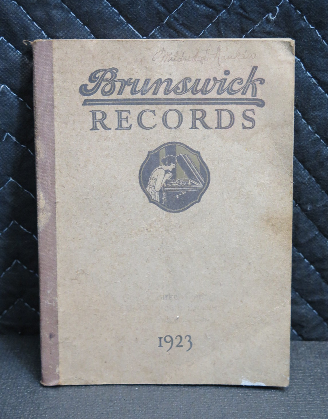 Antique 1923 Brunswick Records - Record Catalog