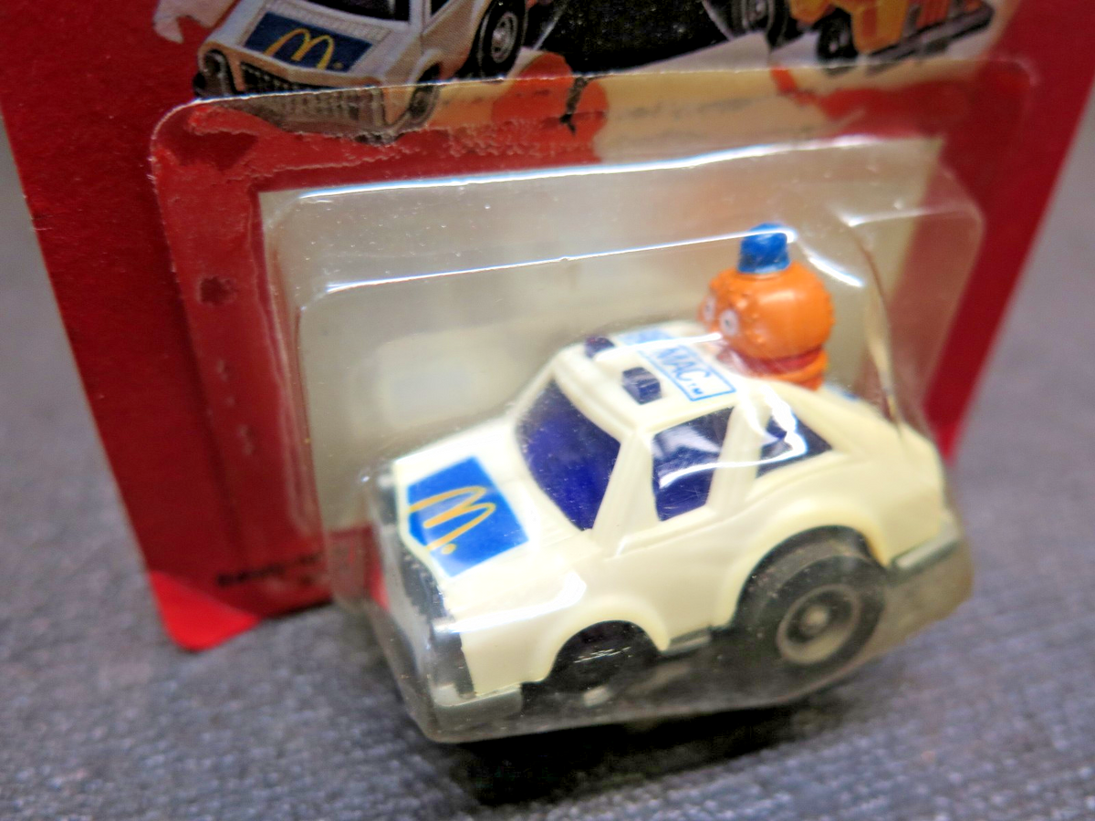 Vintage 1985 Ertl McDonald's Fast Macs Big Mac Squad Car Sealed Pull Back Car